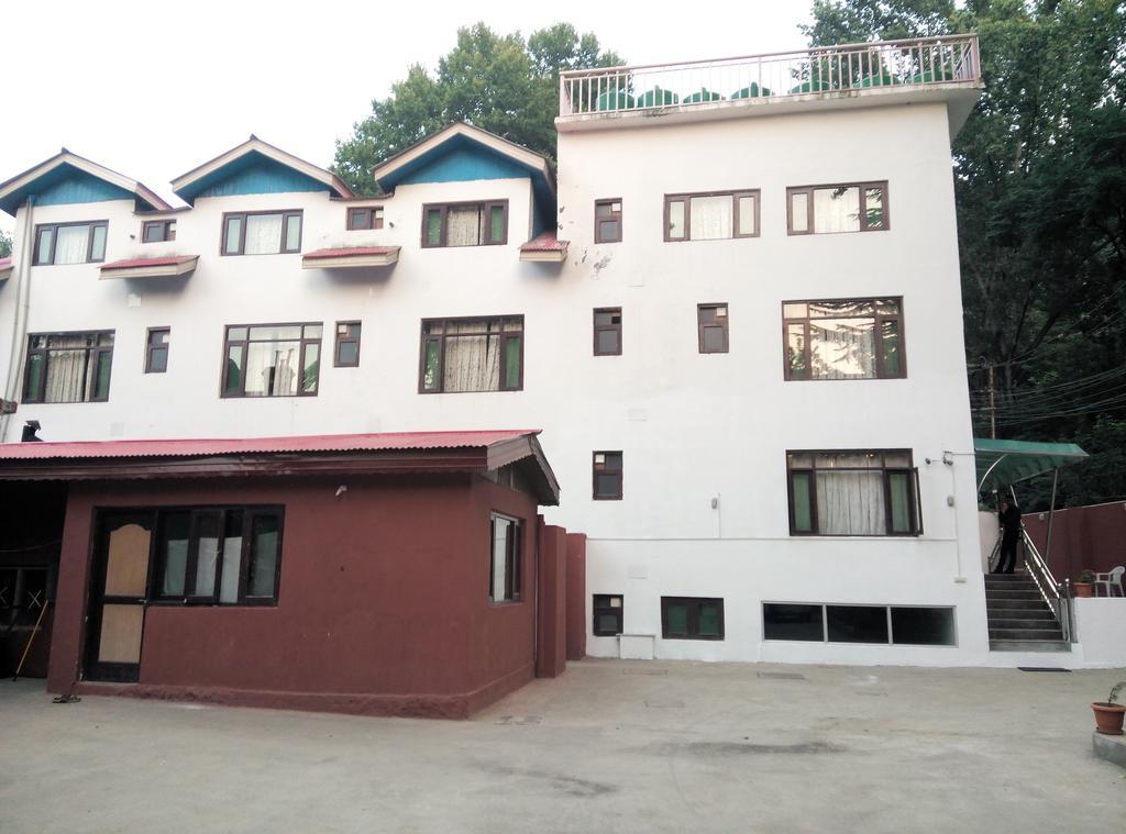 Srīnagar Hotel Grand Jigar מראה חיצוני תמונה