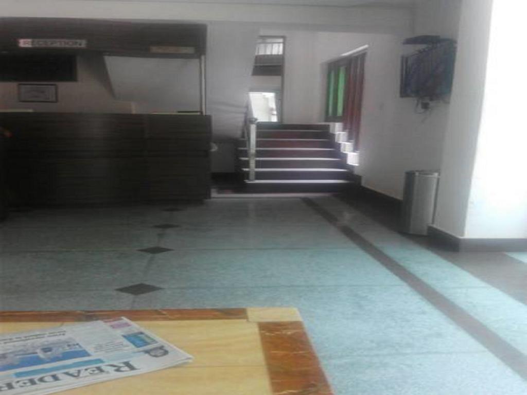 Srīnagar Hotel Grand Jigar מראה חיצוני תמונה