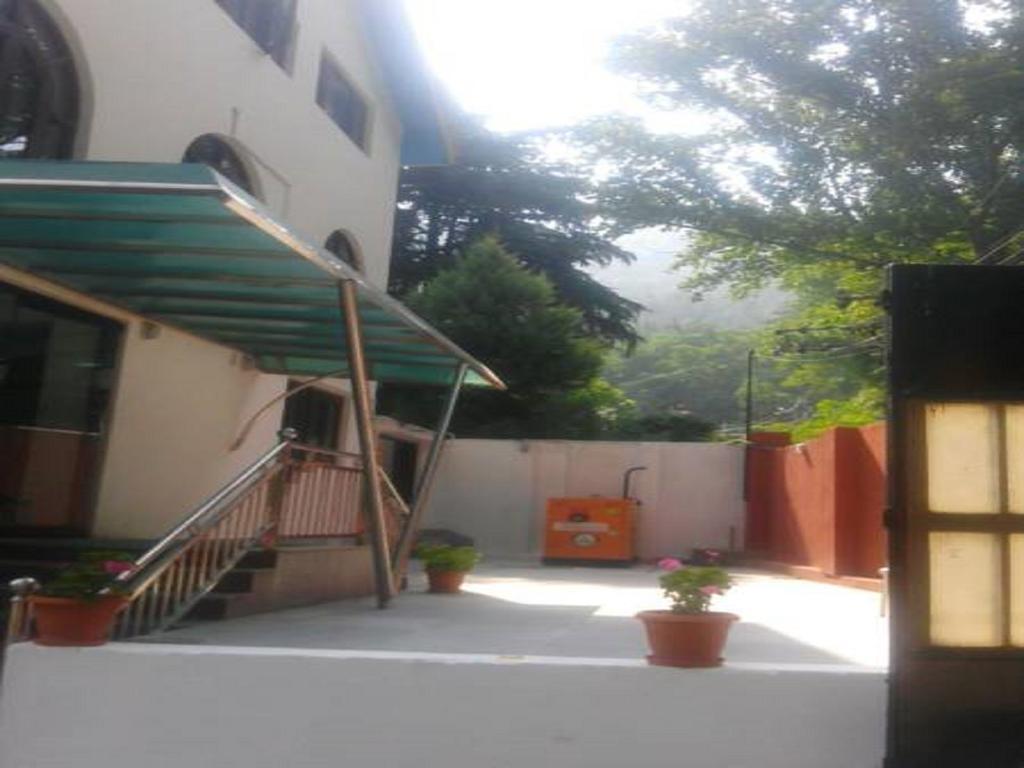 Srīnagar Hotel Grand Jigar מראה חיצוני תמונה
